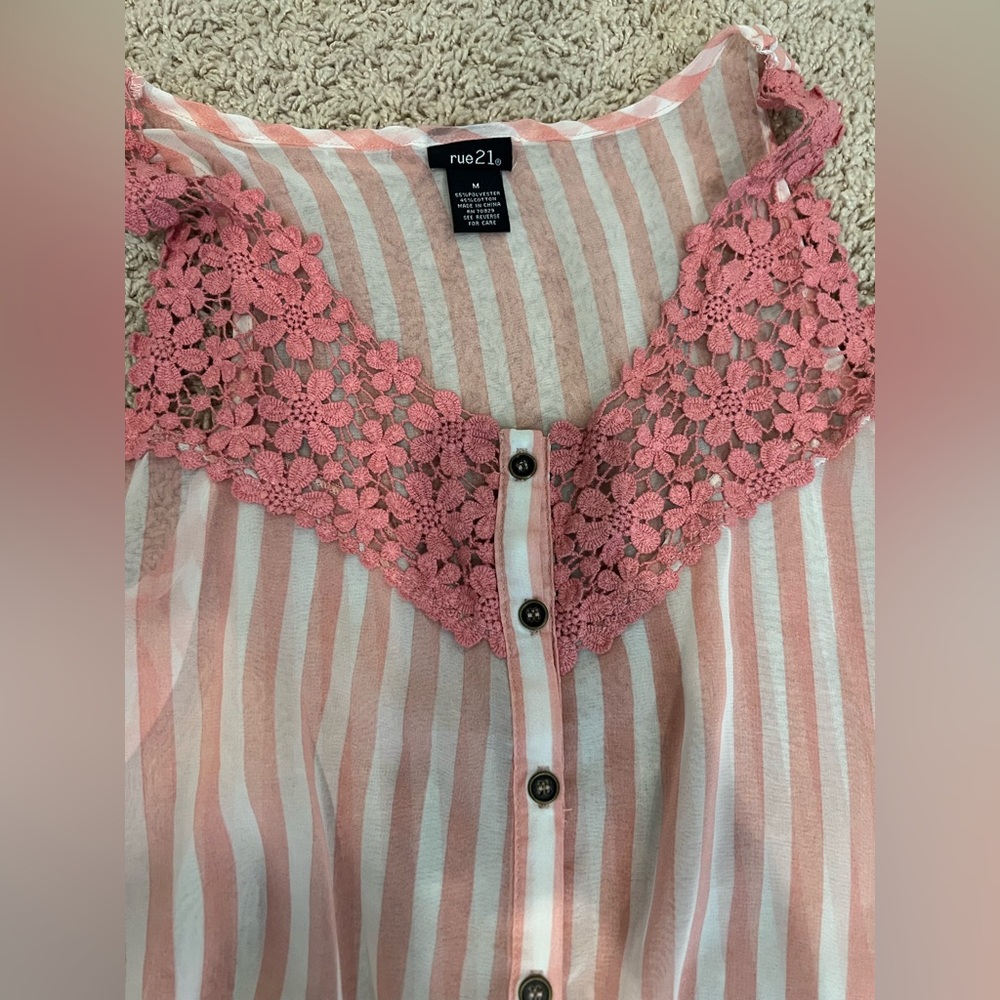 Pink crop top